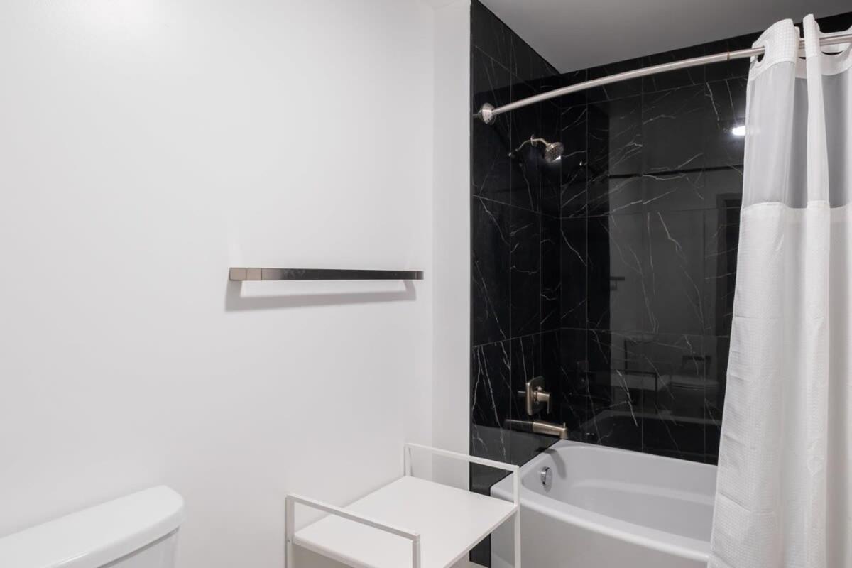 4B 2Ba Luxury Central Apartment With Gym Charlotte Extérieur photo